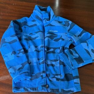 Columbia Vibrant Blue Camo Fleece Jacket